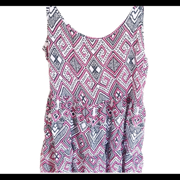 FUN & FLIRT Tribal Print Spaghetti Strap Caged Back Mini Dress Pink Size Medium - Picture 6 of 11